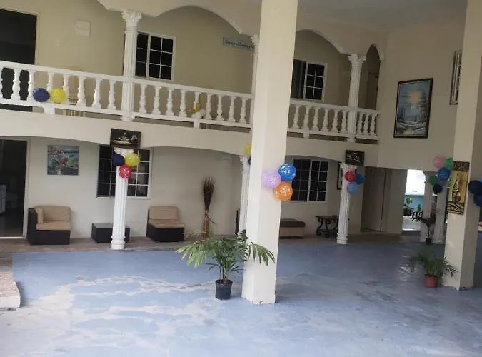 Bed & Breakfast Grace Garden By Eminence Ent 3*